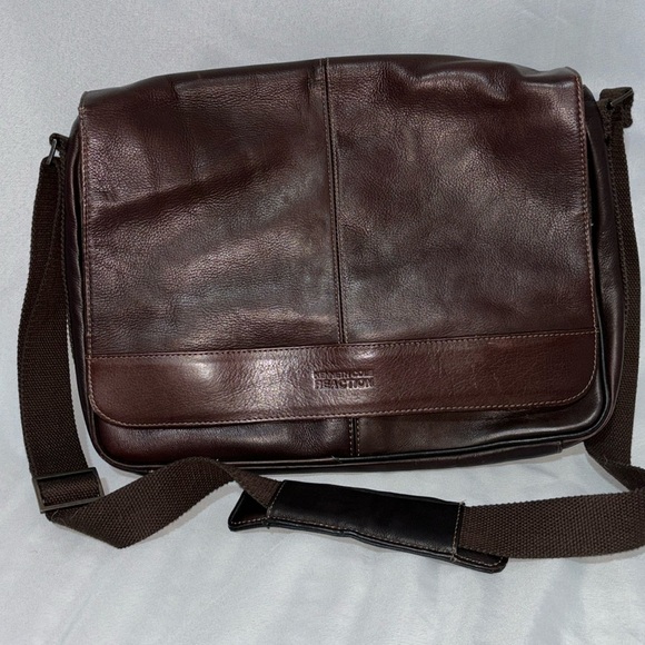 Laptop Bag Kenneth Cole Risky Business Messenger Bag Kenneth Cole